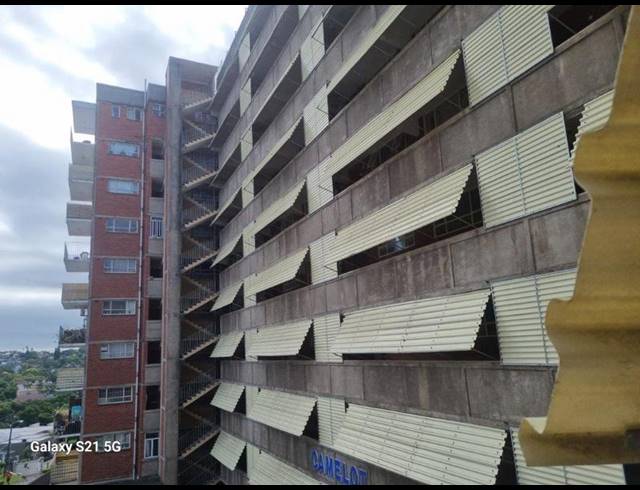 2 BEDROOM APARTMENT FOR SALE IN MALVERN